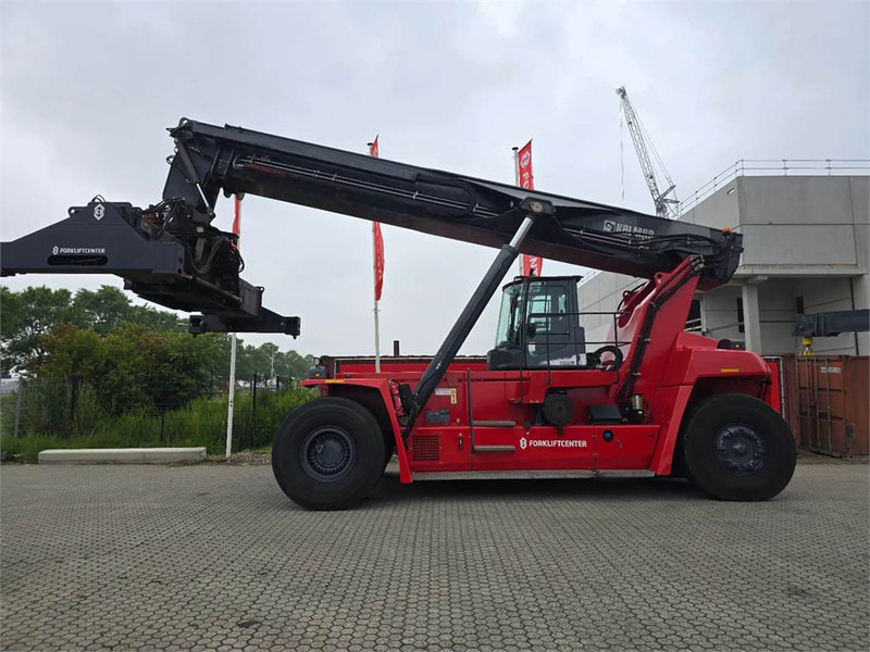 Kalmar DRG450-60S5 - Dohvatni viličar: slika Kalmar DRG450-60S5 - Dohvatni viličar Kalmar DRG450-60S5 - Dohvatni viličar: slika Kalmar DRG450-60S5 - Dohvatni viličar