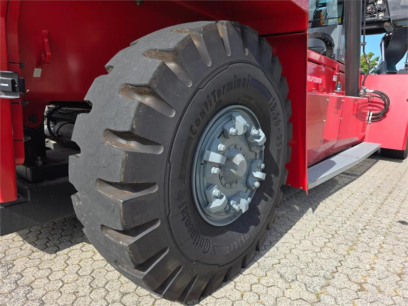 Dohvatni viličar Kalmar DRG450-65S5: slika Dohvatni viličar Kalmar DRG450-65S5