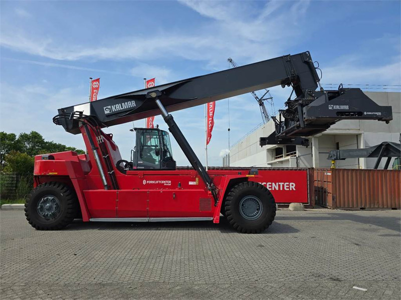 Kalmar DRG450-65S5 - Dohvatni viličar: slika Kalmar DRG450-65S5 - Dohvatni viličar Kalmar DRG450-65S5 - Dohvatni viličar: slika Kalmar DRG450-65S5 - Dohvatni viličar