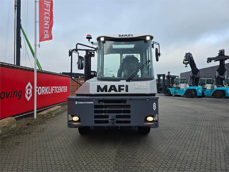 Mafi R336 4x4 - Terminalni traktor: slika Mafi R336 4x4 - Terminalni traktor Mafi R336 4x4 - Terminalni traktor: slika Mafi R336 4x4 - Terminalni traktor