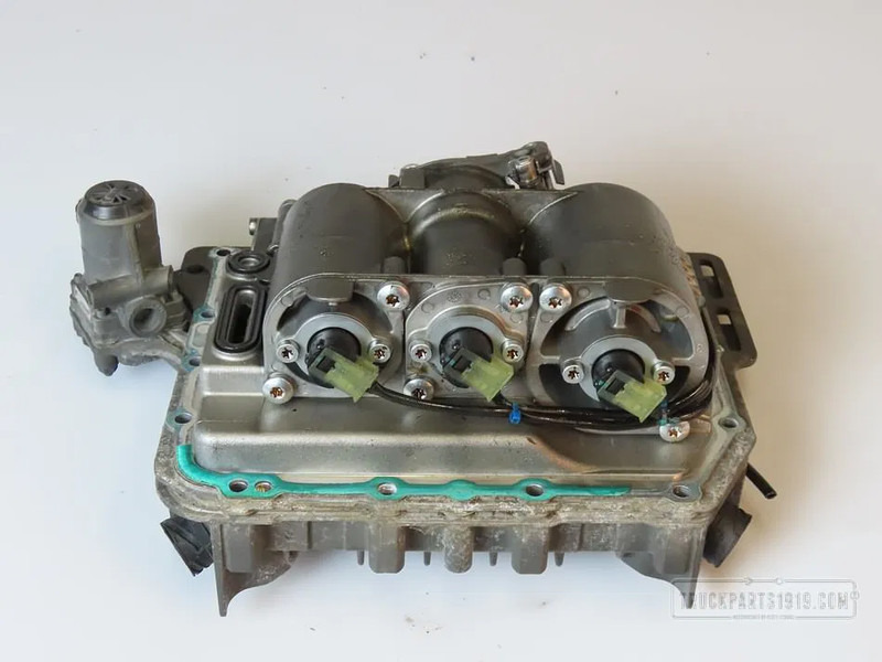 DAF 1959450 Versnellingsbak modulator - Mjenjač za Kamion: slika DAF 1959450 Versnellingsbak modulator - Mjenjač za Kamion DAF 1959450 Versnellingsbak modulator - Mjenjač za Kamion: slika DAF 1959450 Versnellingsbak modulator - Mjenjač za Kamion