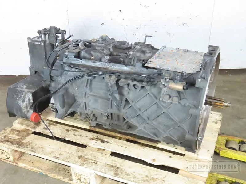 DAF Gearbox & Clutch Parts Versnellingsbak 12AS2131TD DAF - Mjenjač za Kamion: slika DAF Gearbox & Clutch Parts Versnellingsbak 12AS2131TD DAF - Mjenjač za Kamion DAF Gearbox & Clutch Parts Versnellingsbak 12AS2131TD DAF - Mjenjač za Kamion: slika DAF Gearbox & Clutch Parts Versnellingsbak 12AS2131TD DAF - Mjenjač za Kamion
