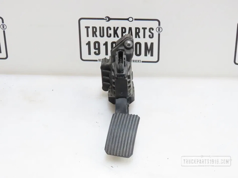 Ploča s instrumentima za Kamion MAN 81.25970-6110 Gaspedaal: slika Ploča s instrumentima za Kamion MAN 81.25970-6110 Gaspedaal