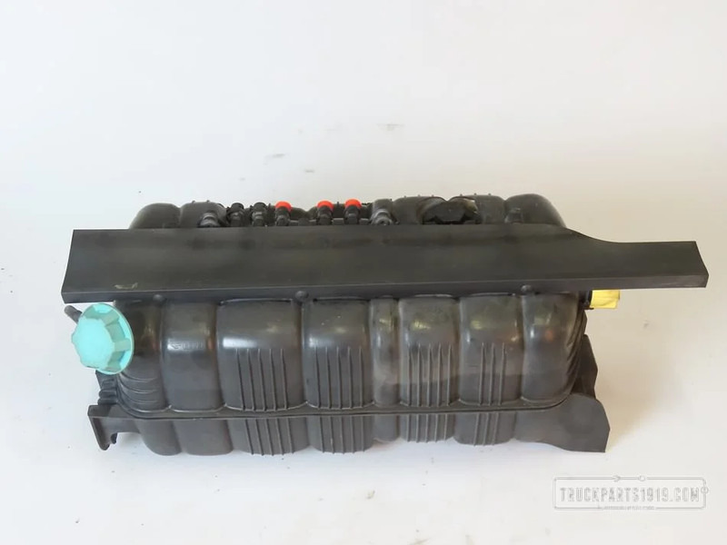 MAN Cooling System Koelexpansievat Euro6 - Ekspanziona posuda za Kamion: slika MAN Cooling System Koelexpansievat Euro6 - Ekspanziona posuda za Kamion MAN Cooling System Koelexpansievat Euro6 - Ekspanziona posuda za Kamion: slika MAN Cooling System Koelexpansievat Euro6 - Ekspanziona posuda za Kamion