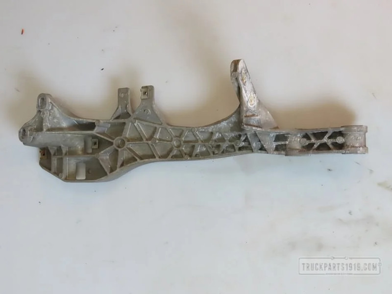 Mercedes-Benz Body & Chassis Parts Bumpersteun Li. MB MP4 - Kut branika za Kamion: slika Mercedes-Benz Body & Chassis Parts Bumpersteun Li. MB MP4 - Kut branika za Kamion Mercedes-Benz Body & Chassis Parts Bumpersteun Li. MB MP4 - Kut branika za Kamion: slika Mercedes-Benz Body & Chassis Parts Bumpersteun Li. MB MP4 - Kut branika za Kamion