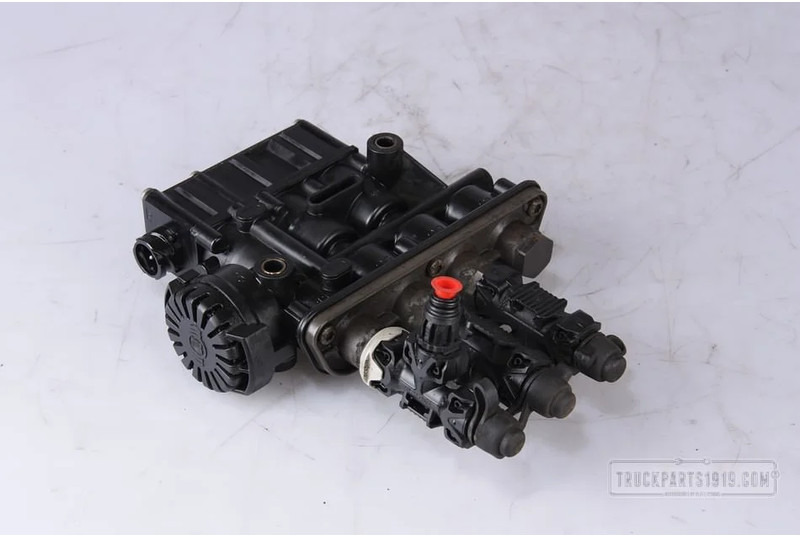 Renault Compressed Air System ECAS Magneetventiel Renault - Ventil za Kamion: slika Renault Compressed Air System ECAS Magneetventiel Renault - Ventil za Kamion Renault Compressed Air System ECAS Magneetventiel Renault - Ventil za Kamion: slika Renault Compressed Air System ECAS Magneetventiel Renault - Ventil za Kamion