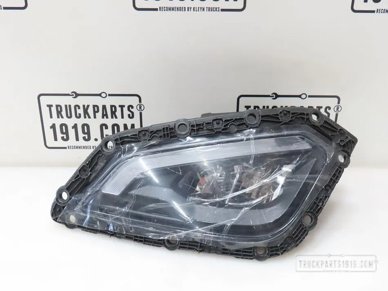 DAF 2272641 Lighting Skylight Li. XG - Rezervni dijelovi za Kamion: slika DAF 2272641 Lighting Skylight Li. XG - Rezervni dijelovi za Kamion DAF 2272641 Lighting Skylight Li. XG - Rezervni dijelovi za Kamion: slika DAF 2272641 Lighting Skylight Li. XG - Rezervni dijelovi za Kamion