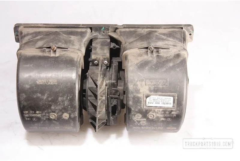 Scania 1523513 Kachelmotor Scania R - Grijanje/ Ventilacija za Kamion: slika Scania 1523513 Kachelmotor Scania R - Grijanje/ Ventilacija za Kamion Scania 1523513 Kachelmotor Scania R - Grijanje/ Ventilacija za Kamion: slika Scania 1523513 Kachelmotor Scania R - Grijanje/ Ventilacija za Kamion