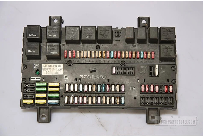 Volvo FH Electrical System Volvo Zekeringenkast Used - Osigurač za Kamion: slika Volvo FH Electrical System Volvo Zekeringenkast Used - Osigurač za Kamion Volvo FH Electrical System Volvo Zekeringenkast Used - Osigurač za Kamion: slika Volvo FH Electrical System Volvo Zekeringenkast Used - Osigurač za Kamion
