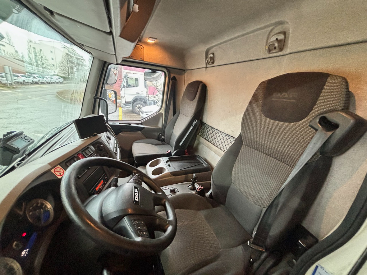 DAF LF 280 - Kamion hladnjača: slika DAF LF 280 - Kamion hladnjača DAF LF 280 - Kamion hladnjača: slika DAF LF 280 - Kamion hladnjača