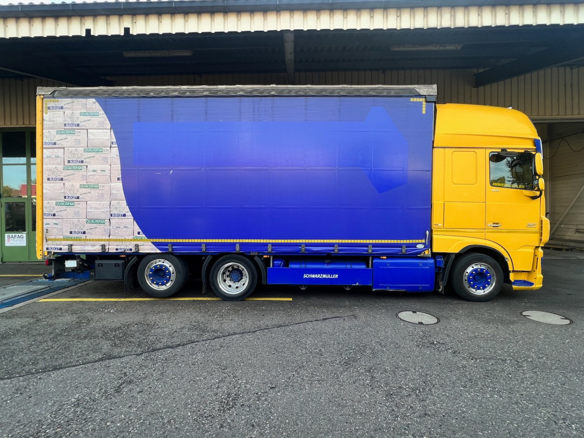 DAF XF 510 Jumbo - Kamion s ceradom: slika DAF XF 510 Jumbo - Kamion s ceradom DAF XF 510 Jumbo - Kamion s ceradom: slika DAF XF 510 Jumbo - Kamion s ceradom