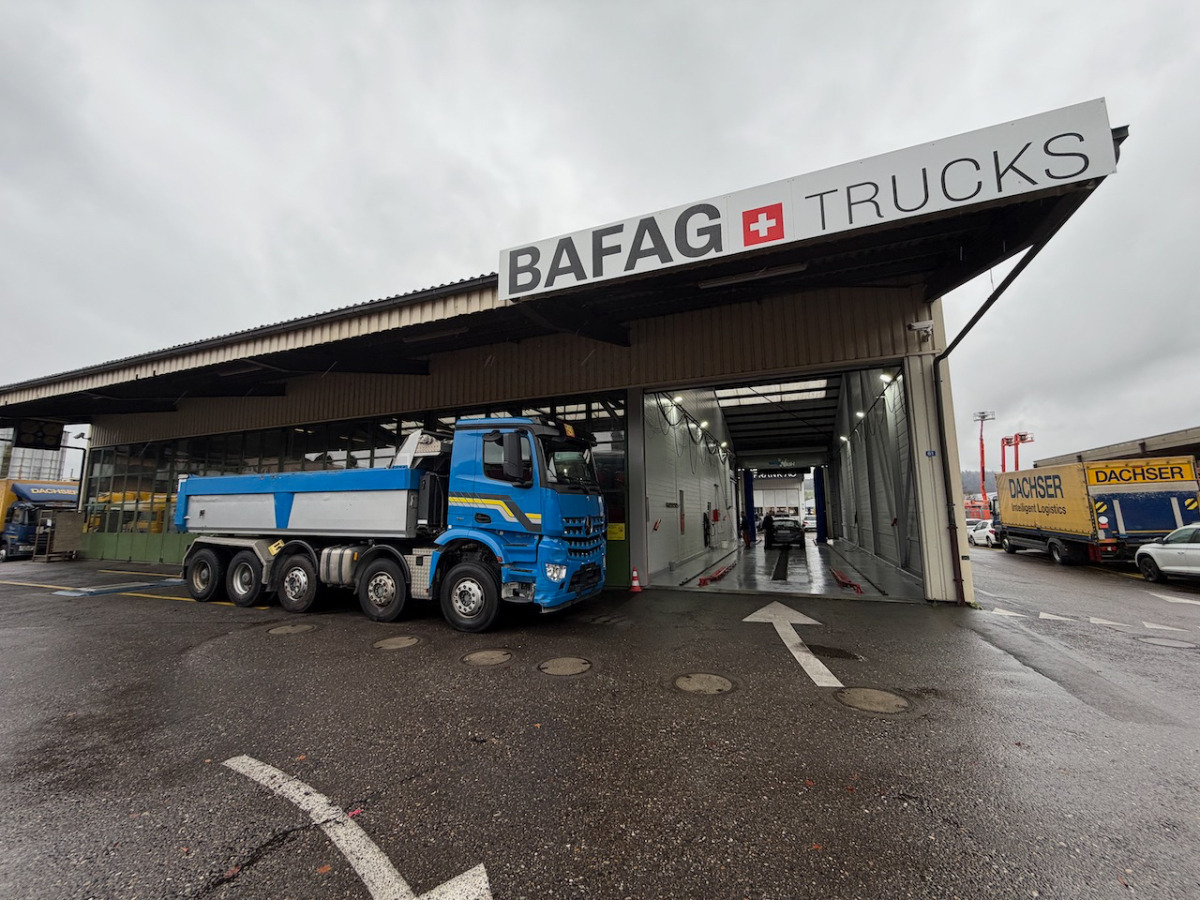 MERCEDES Arocs 4451 - Kiper: slika MERCEDES Arocs 4451 - Kiper MERCEDES Arocs 4451 - Kiper: slika MERCEDES Arocs 4451 - Kiper