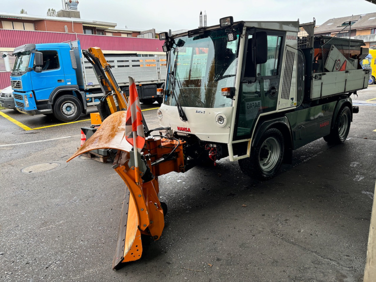 Marke Hansa APZ 1003L - Namjenska/ Posebna vozila: slika Marke Hansa APZ 1003L - Namjenska/ Posebna vozila Marke Hansa APZ 1003L - Namjenska/ Posebna vozila: slika Marke Hansa APZ 1003L - Namjenska/ Posebna vozila