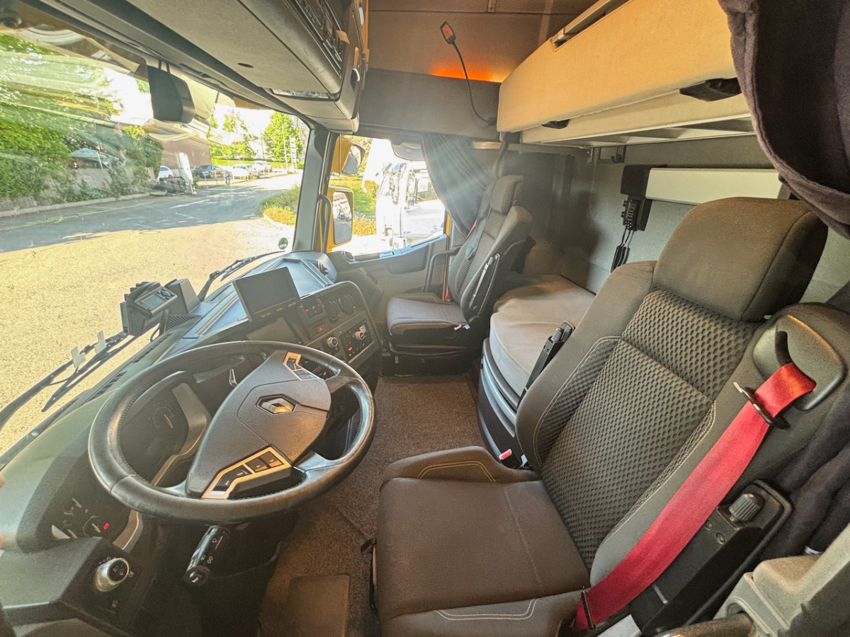 RENAULT T520 - Kamion sandučar: slika RENAULT T520 - Kamion sandučar RENAULT T520 - Kamion sandučar: slika RENAULT T520 - Kamion sandučar