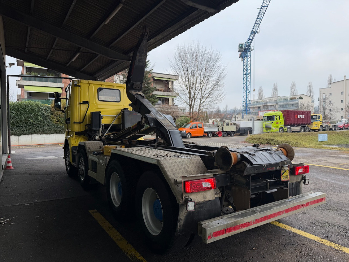 Kamion s kukastom dizalicom SCANIA R450: slika Kamion s kukastom dizalicom SCANIA R450