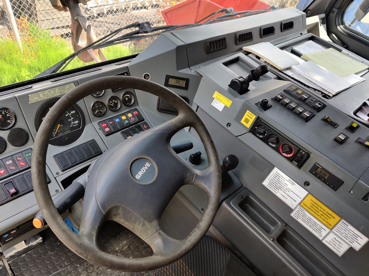 Grove GMK 3055 - Autodizalica: slika Grove GMK 3055 - Autodizalica Grove GMK 3055 - Autodizalica: slika Grove GMK 3055 - Autodizalica