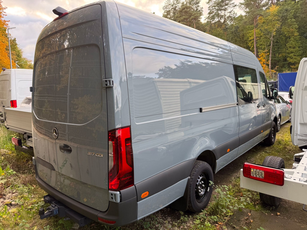 Mercedes-Benz Sprinter 317 L3H2 6-Sitzer - Furgon, Dostavno vozilo s dvostrukom kabinom: slika Mercedes-Benz Sprinter 317 L3H2 6-Sitzer - Furgon, Dostavno vozilo s dvostrukom kabinom Mercedes-Benz Sprinter 317 L3H2 6-Sitzer - Furgon, Dostavno vozilo s dvostrukom kabinom: slika Mercedes-Benz Sprinter 317 L3H2 6-Sitzer - Furgon, Dostavno vozilo s dvostrukom kabinom