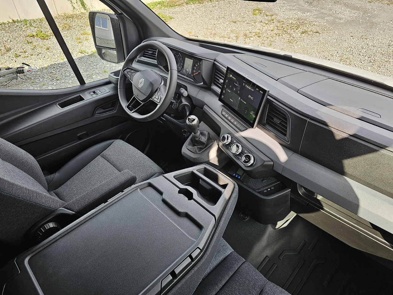 Renault Master 170 Tiefkühlkoffer -18°C 220V - Dostavno vozilo hladnjača: slika Renault Master 170 Tiefkühlkoffer -18°C 220V - Dostavno vozilo hladnjača Renault Master 170 Tiefkühlkoffer -18°C 220V - Dostavno vozilo hladnjača: slika Renault Master 170 Tiefkühlkoffer -18°C 220V - Dostavno vozilo hladnjača