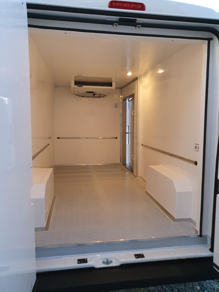 Renault Master L3H2 Tiefkühlkasten -18°C - Dostavno vozilo hladnjača: slika Renault Master L3H2 Tiefkühlkasten -18°C - Dostavno vozilo hladnjača Renault Master L3H2 Tiefkühlkasten -18°C - Dostavno vozilo hladnjača: slika Renault Master L3H2 Tiefkühlkasten -18°C - Dostavno vozilo hladnjača