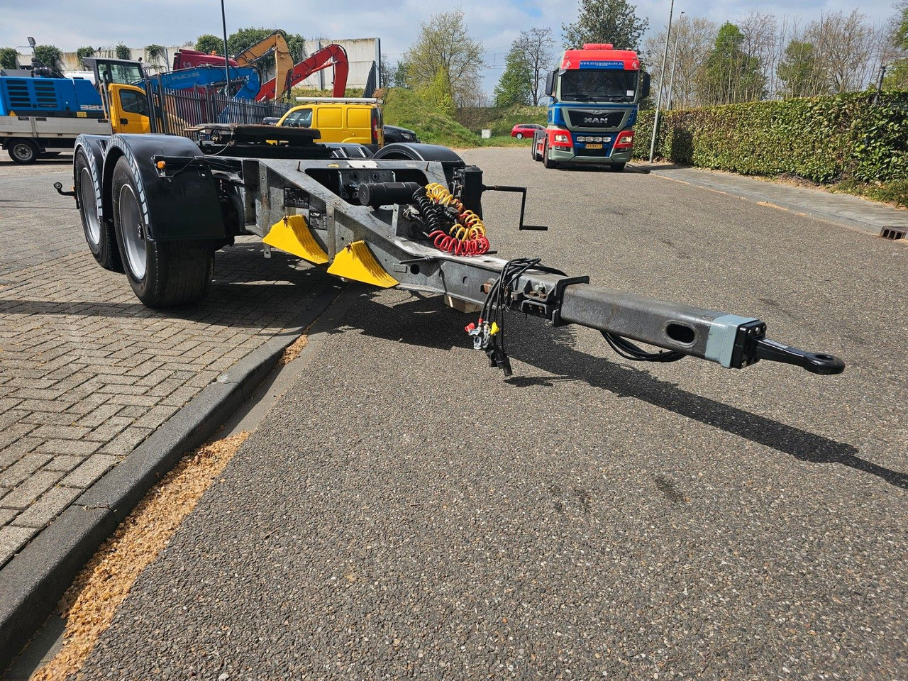 Fliegl FLT 216 Dolly Mit NL LZV Zulassung - Dolly prikolica: slika Fliegl FLT 216 Dolly Mit NL LZV Zulassung - Dolly prikolica Fliegl FLT 216 Dolly Mit NL LZV Zulassung - Dolly prikolica: slika Fliegl FLT 216 Dolly Mit NL LZV Zulassung - Dolly prikolica