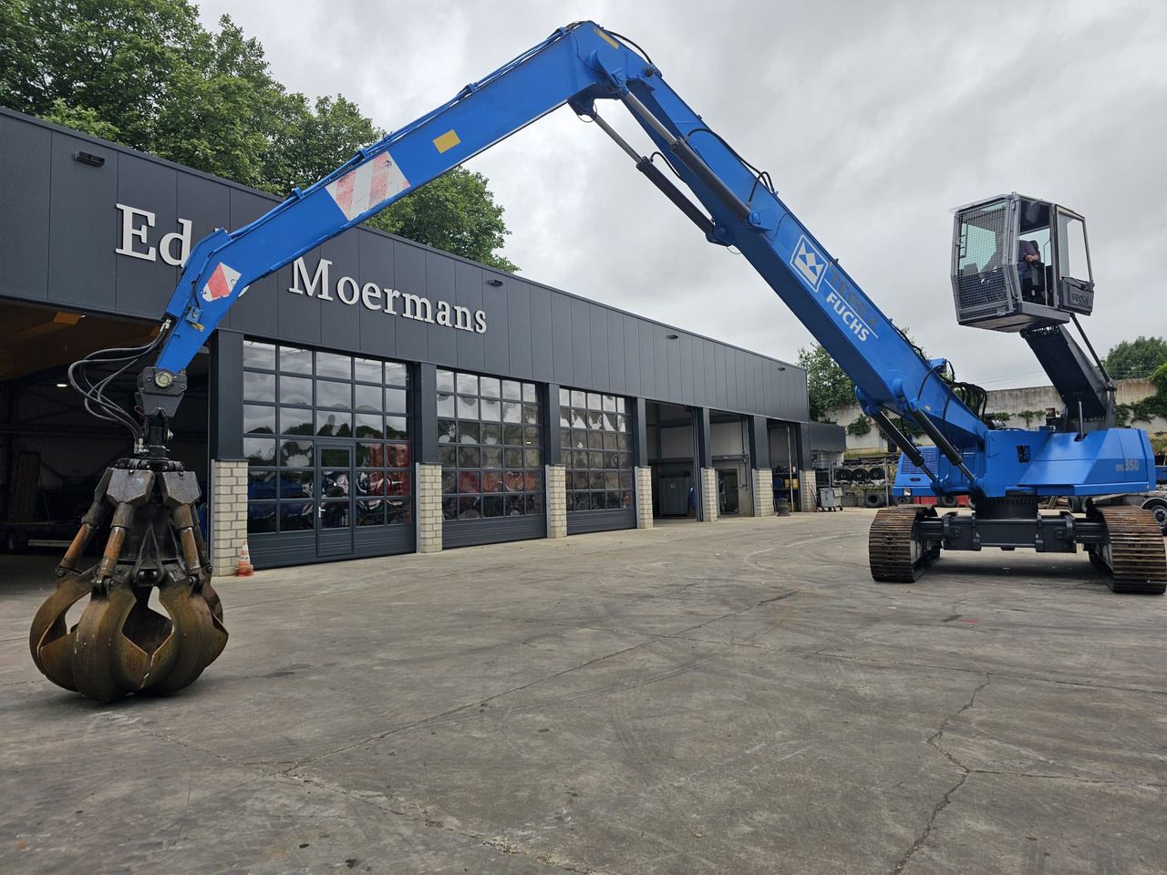 Fuchs RHL 350 Materialhandler With Adjustable Tracks - Stroj za rukovanje otpadom: slika Fuchs RHL 350 Materialhandler With Adjustable Tracks - Stroj za rukovanje otpadom Fuchs RHL 350 Materialhandler With Adjustable Tracks - Stroj za rukovanje otpadom: slika Fuchs RHL 350 Materialhandler With Adjustable Tracks - Stroj za rukovanje otpadom