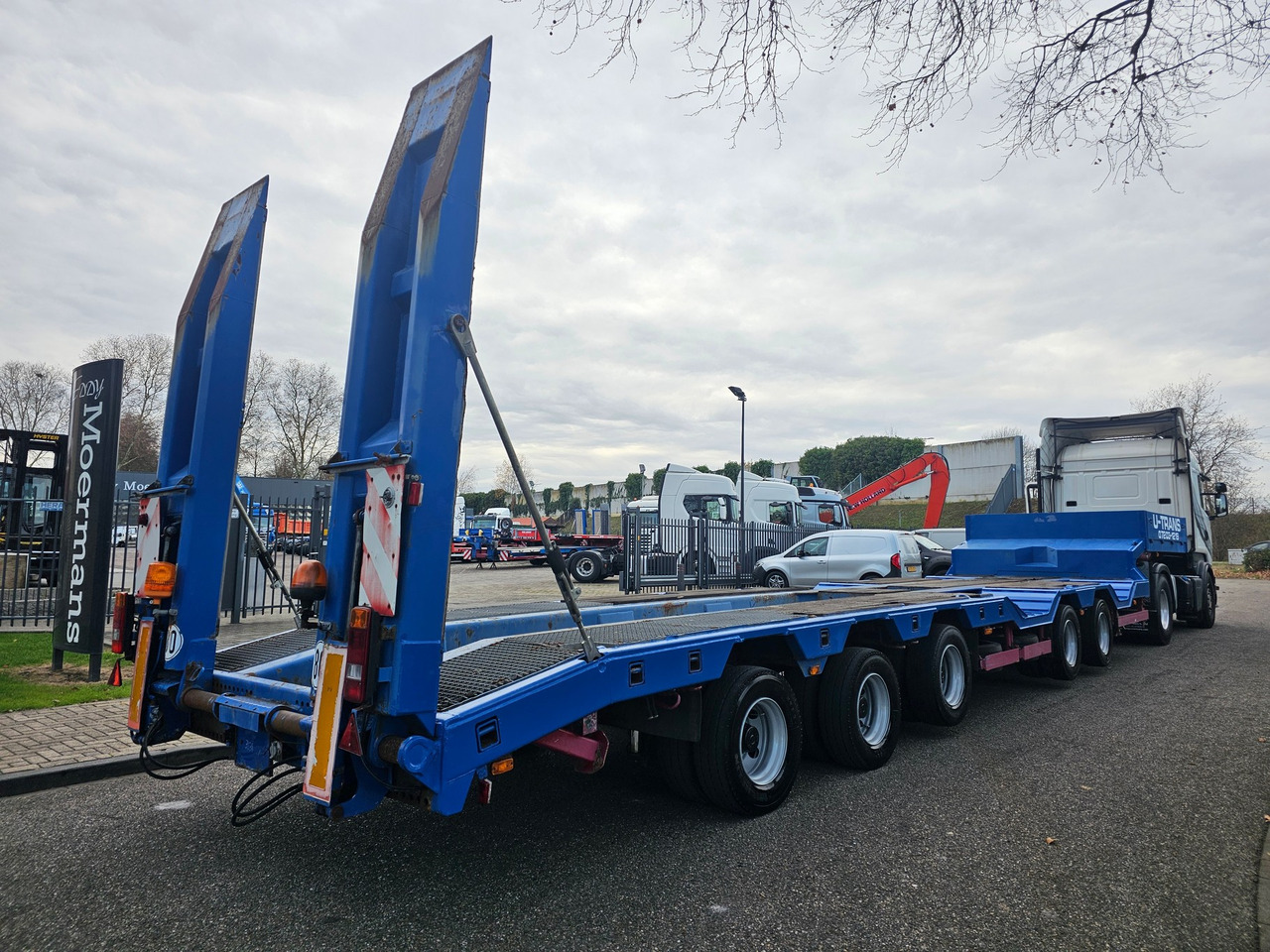 Langendorf SATUE 50/52 - Poluprikolica s niskim utovarivačem: slika Langendorf SATUE 50/52 - Poluprikolica s niskim utovarivačem Langendorf SATUE 50/52 - Poluprikolica s niskim utovarivačem: slika Langendorf SATUE 50/52 - Poluprikolica s niskim utovarivačem