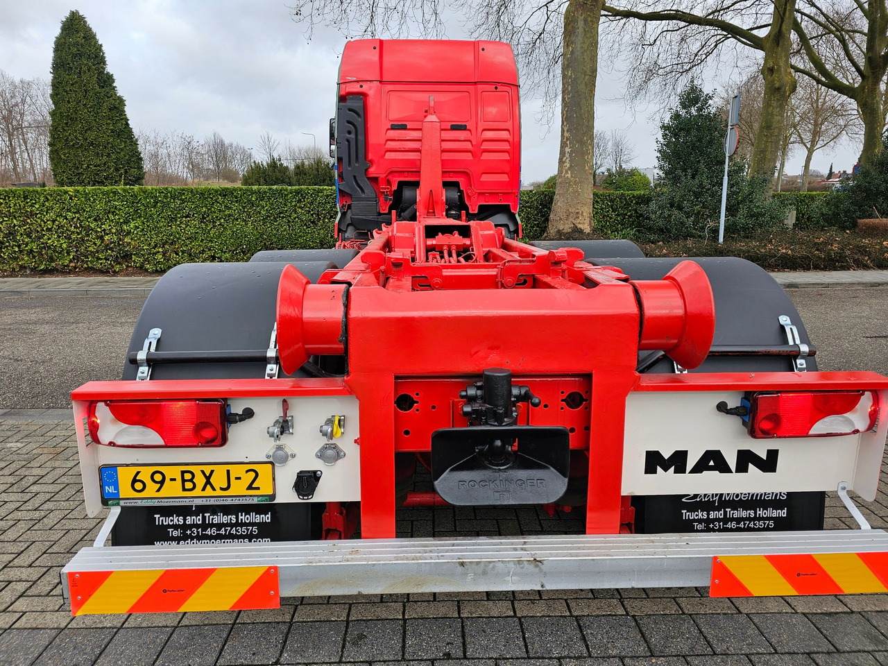 Kamion s kukastom dizalicom MAN TGX 26.560 XLX 6X4: slika Kamion s kukastom dizalicom MAN TGX 26.560 XLX 6X4