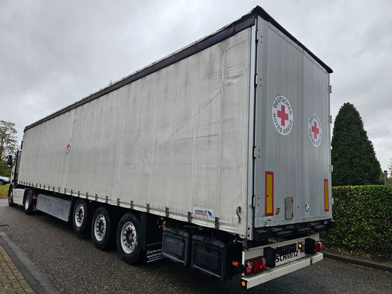 Schmitz S01 With New Tyres - Poluprikolica s ceradom: slika Schmitz S01 With New Tyres - Poluprikolica s ceradom Schmitz S01 With New Tyres - Poluprikolica s ceradom: slika Schmitz S01 With New Tyres - Poluprikolica s ceradom