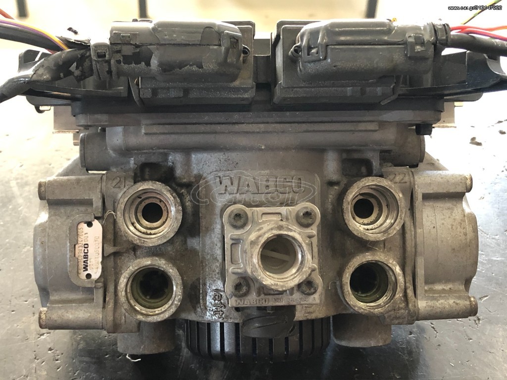AXLE MODULATOR EPB ACTROS MP3 - Kočioni ventil za Kamion: slika AXLE MODULATOR EPB ACTROS MP3 - Kočioni ventil za Kamion AXLE MODULATOR EPB ACTROS MP3 - Kočioni ventil za Kamion: slika AXLE MODULATOR EPB ACTROS MP3 - Kočioni ventil za Kamion