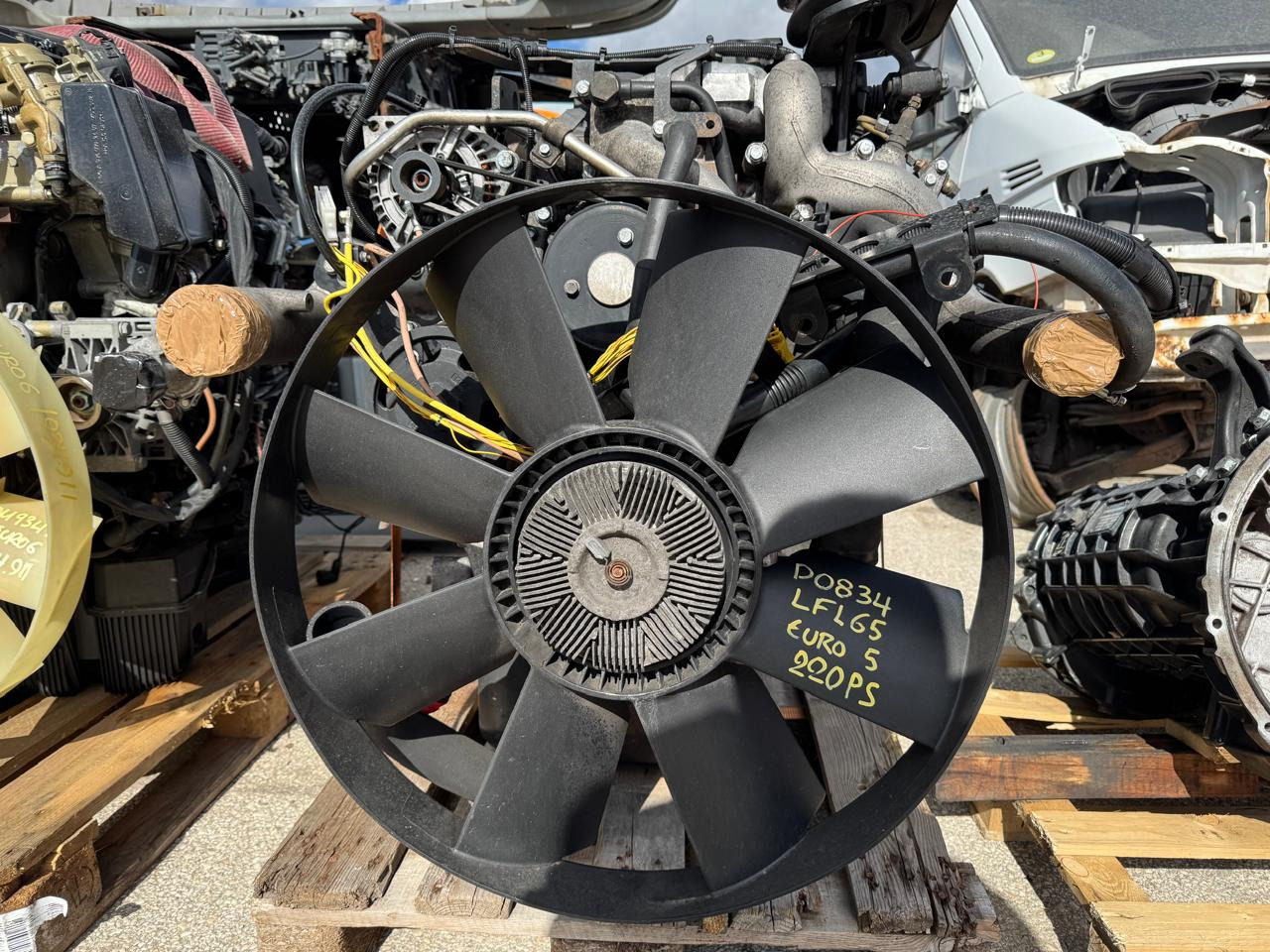 ENGINE MAN TGL D0834LFL64 180PS-LFL65 220PS EURO 5 - Motor i dijelovi za Kamion: slika ENGINE MAN TGL D0834LFL64 180PS-LFL65 220PS EURO 5 - Motor i dijelovi za Kamion ENGINE MAN TGL D0834LFL64 180PS-LFL65 220PS EURO 5 - Motor i dijelovi za Kamion: slika ENGINE MAN TGL D0834LFL64 180PS-LFL65 220PS EURO 5 - Motor i dijelovi za Kamion