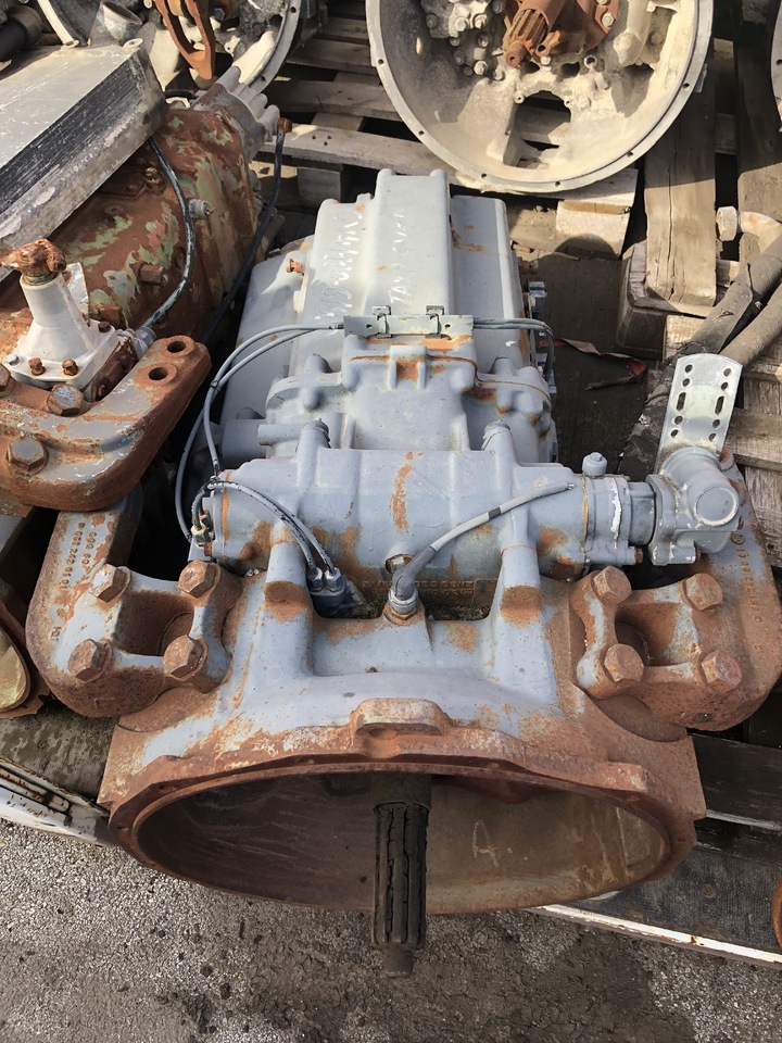 GV4/110-6/9.0 714627L - Mjenjač za Kamion: slika GV4/110-6/9.0 714627L - Mjenjač za Kamion GV4/110-6/9.0 714627L - Mjenjač za Kamion: slika GV4/110-6/9.0 714627L - Mjenjač za Kamion