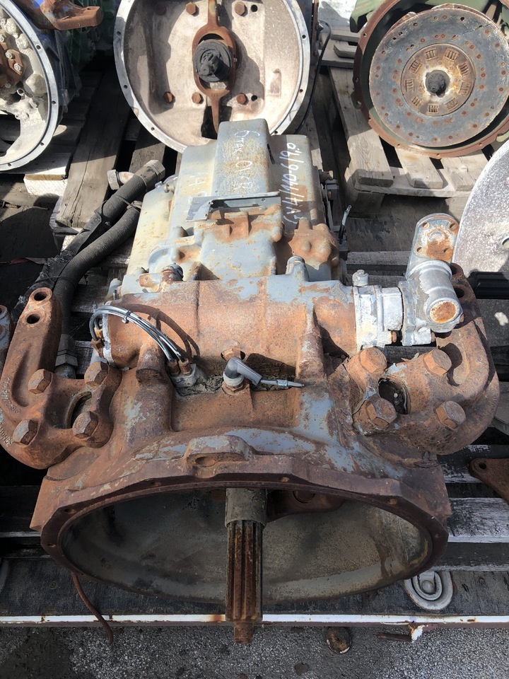 GV4/110-6/9.0 714627L - Mjenjač za Kamion: slika GV4/110-6/9.0 714627L - Mjenjač za Kamion GV4/110-6/9.0 714627L - Mjenjač za Kamion: slika GV4/110-6/9.0 714627L - Mjenjač za Kamion