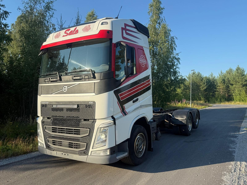 Volvo FH460 Globe 2016 - Kamion-šasija: slika Volvo FH460 Globe 2016 - Kamion-šasija Volvo FH460 Globe 2016 - Kamion-šasija: slika Volvo FH460 Globe 2016 - Kamion-šasija