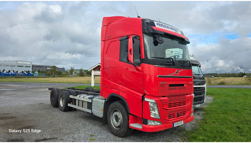 Volvo FH540 2019 - Kamion-šasija: slika Volvo FH540 2019 - Kamion-šasija Volvo FH540 2019 - Kamion-šasija: slika Volvo FH540 2019 - Kamion-šasija