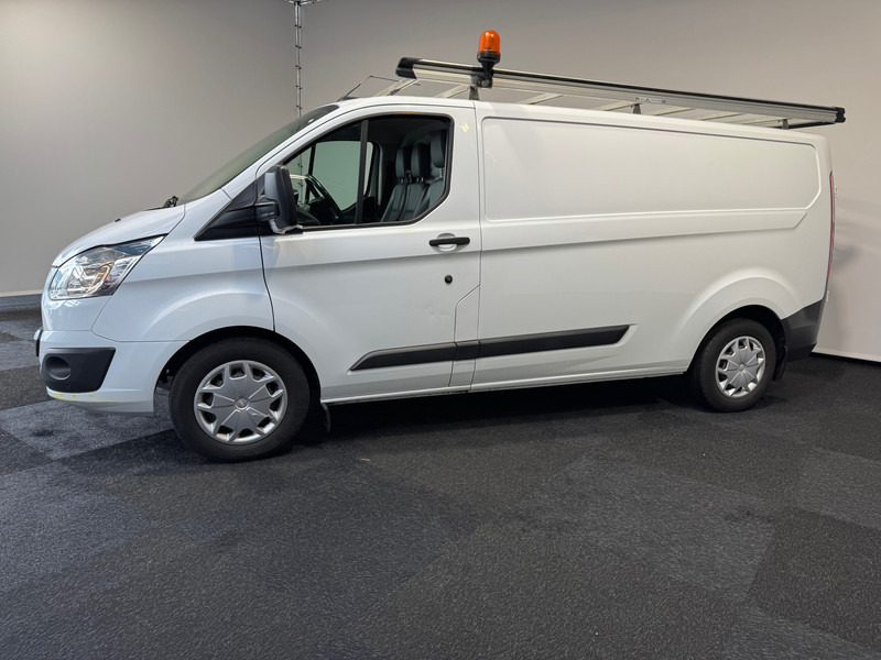 Ford Transit Custom 340 L2H1 130 PK imperiaal trekhaak Euro 6 - Mali kombi: slika Ford Transit Custom 340 L2H1 130 PK imperiaal trekhaak Euro 6 - Mali kombi Ford Transit Custom 340 L2H1 130 PK imperiaal trekhaak Euro 6 - Mali kombi: slika Ford Transit Custom 340 L2H1 130 PK imperiaal trekhaak Euro 6 - Mali kombi