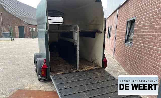 West-falia paarden trailer , - Drugi strojevi: slika west-falia paarden trailer , - Drugi strojevi West-falia paarden trailer , - Drugi strojevi: slika west-falia paarden trailer , - Drugi strojevi