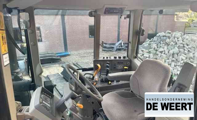 John Deere 6120M , 6120 m - Traktor: slika John Deere 6120M , 6120 m - Traktor John Deere 6120M , 6120 m - Traktor: slika John Deere 6120M , 6120 m - Traktor