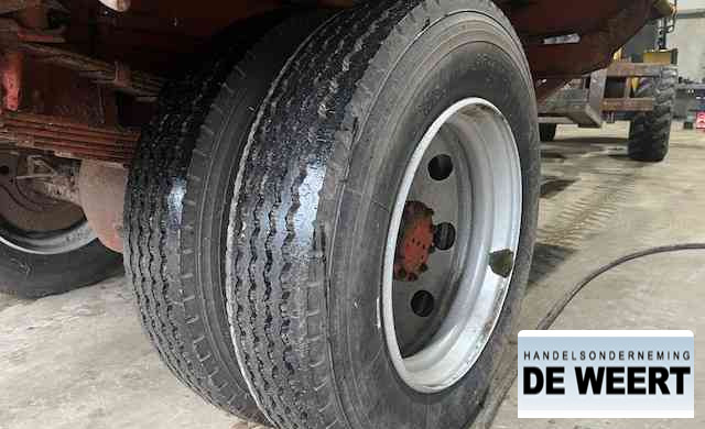 Michelin 9R22.5 , 9 R 22.5 - Gume i felge za Poljoprivredni strojevi: slika Michelin 9R22.5 , 9 R 22.5 - Gume i felge za Poljoprivredni strojevi Michelin 9R22.5 , 9 R 22.5 - Gume i felge za Poljoprivredni strojevi: slika Michelin 9R22.5 , 9 R 22.5 - Gume i felge za Poljoprivredni strojevi