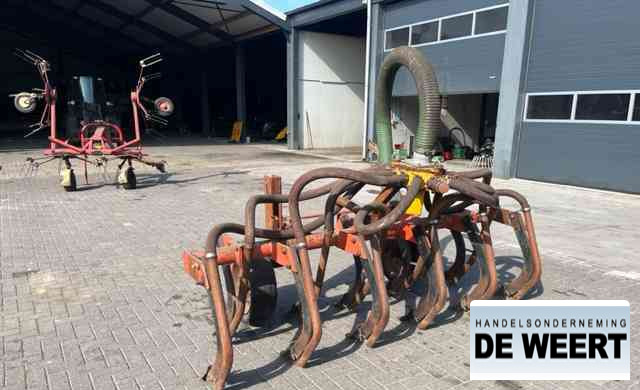 Peecon bouwland bemester 11 tands , 3 meter - Deponator gnojnice: slika Peecon bouwland bemester 11 tands , 3 meter - Deponator gnojnice Peecon bouwland bemester 11 tands , 3 meter - Deponator gnojnice: slika Peecon bouwland bemester 11 tands , 3 meter - Deponator gnojnice