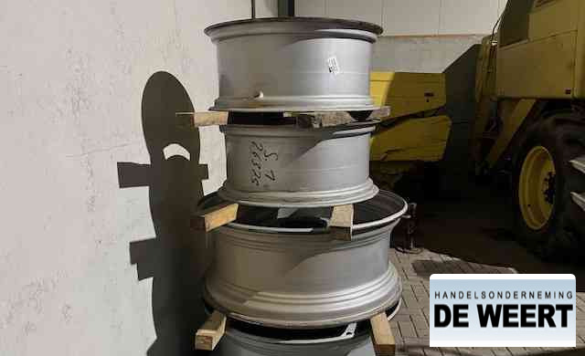 Diversen velgen 38" , voor john deere , case - Gume i felge za Poljoprivredni strojevi: slika diversen velgen 38" , voor john deere , case - Gume i felge za Poljoprivredni strojevi Diversen velgen 38" , voor john deere , case - Gume i felge za Poljoprivredni strojevi: slika diversen velgen 38" , voor john deere , case - Gume i felge za Poljoprivredni strojevi