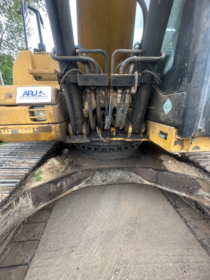 Caterpillar 320D - Bager gusjeničar: slika Caterpillar 320D - Bager gusjeničar Caterpillar 320D - Bager gusjeničar: slika Caterpillar 320D - Bager gusjeničar