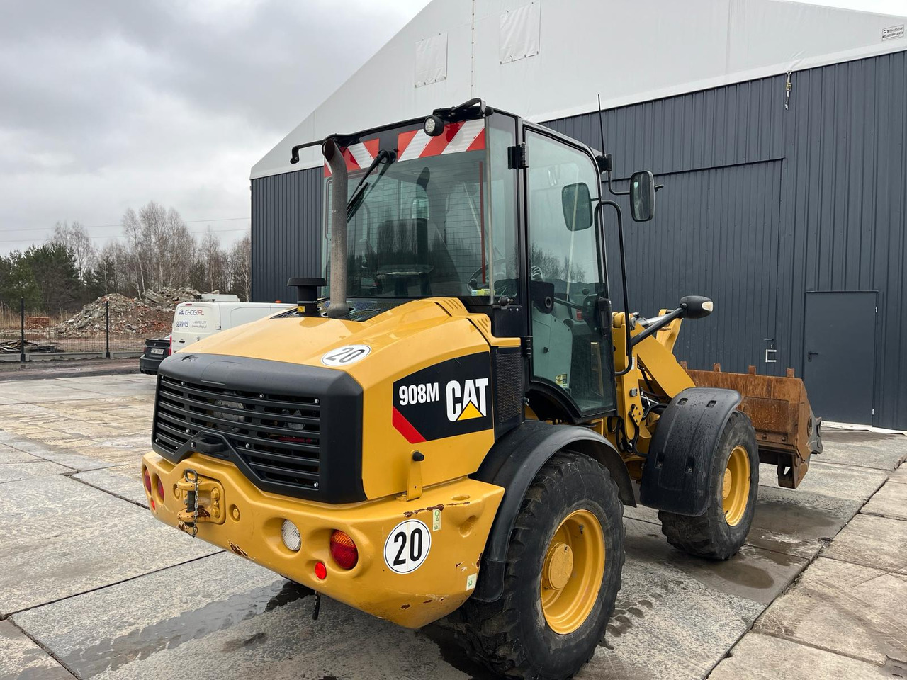 Caterpillar 908M - Utovarivač na kotačima: slika  Caterpillar 908M - Utovarivač na kotačima Caterpillar 908M - Utovarivač na kotačima: slika  Caterpillar 908M - Utovarivač na kotačima