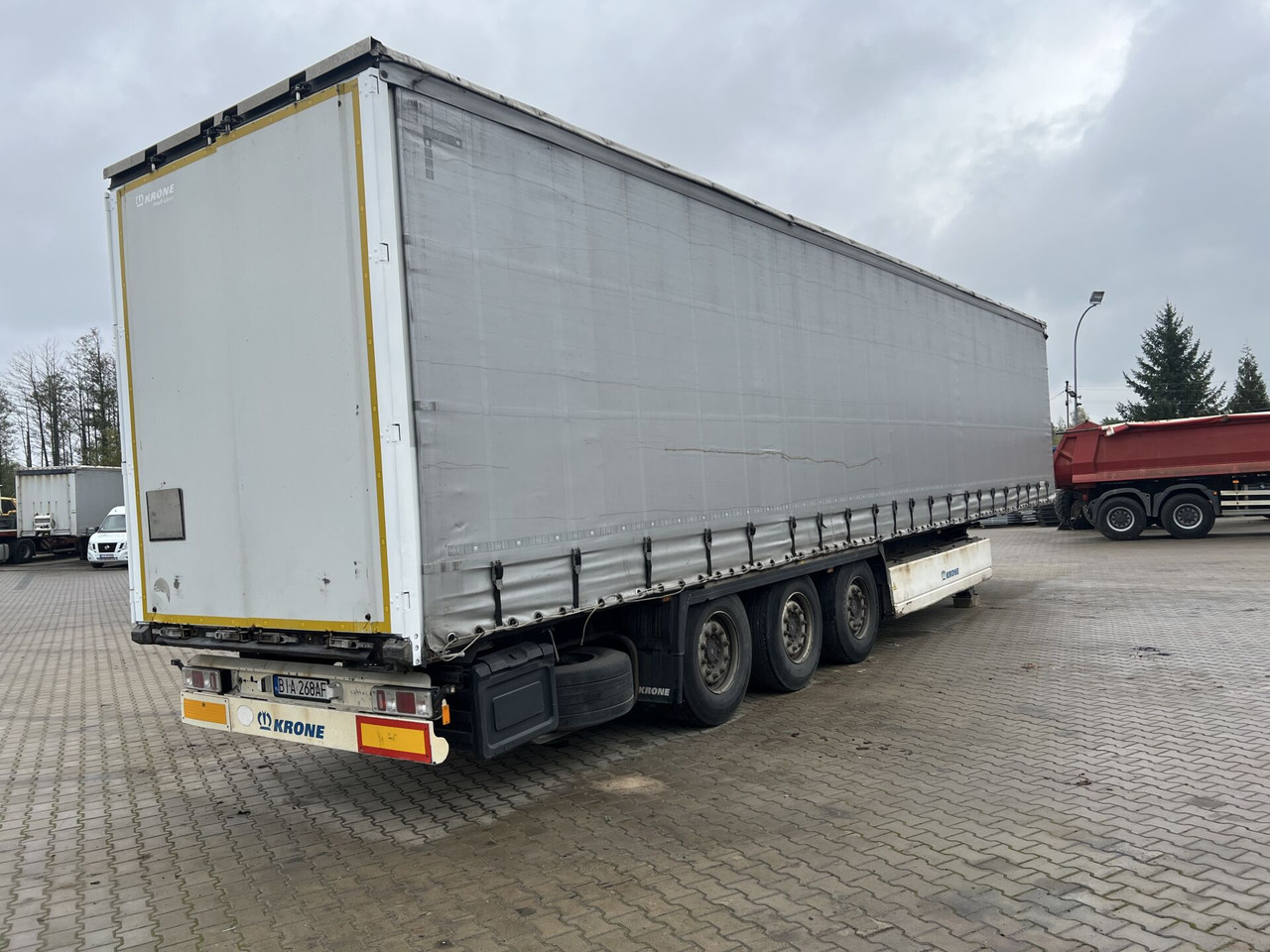 Naczepa ciężarowa KRONE - Poluprikolica s ceradom: slika Naczepa ciężarowa KRONE - Poluprikolica s ceradom Naczepa ciężarowa KRONE - Poluprikolica s ceradom: slika Naczepa ciężarowa KRONE - Poluprikolica s ceradom