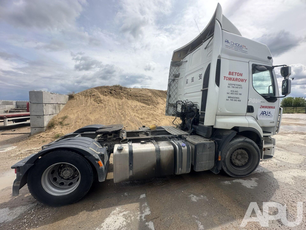 RENAULT PREMIUM 460 - Tegljač: slika  RENAULT PREMIUM 460 - Tegljač RENAULT PREMIUM 460 - Tegljač: slika  RENAULT PREMIUM 460 - Tegljač