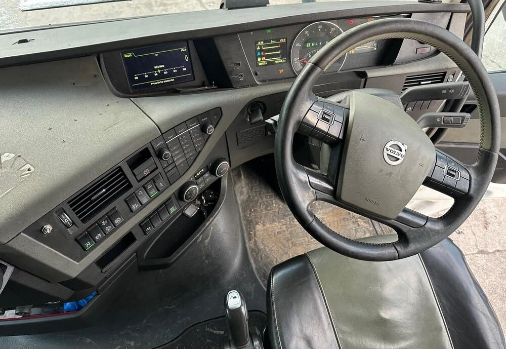 Volvo FH 500 - Tegljač: slika Volvo FH 500 - Tegljač Volvo FH 500 - Tegljač: slika Volvo FH 500 - Tegljač