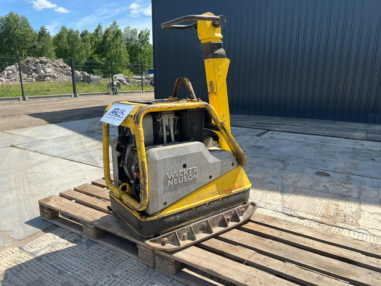 Zagęszczarka WACKER NEUSON - Vibro ploča: slika zagęszczarka WACKER NEUSON - Vibro ploča Zagęszczarka WACKER NEUSON - Vibro ploča: slika zagęszczarka WACKER NEUSON - Vibro ploča