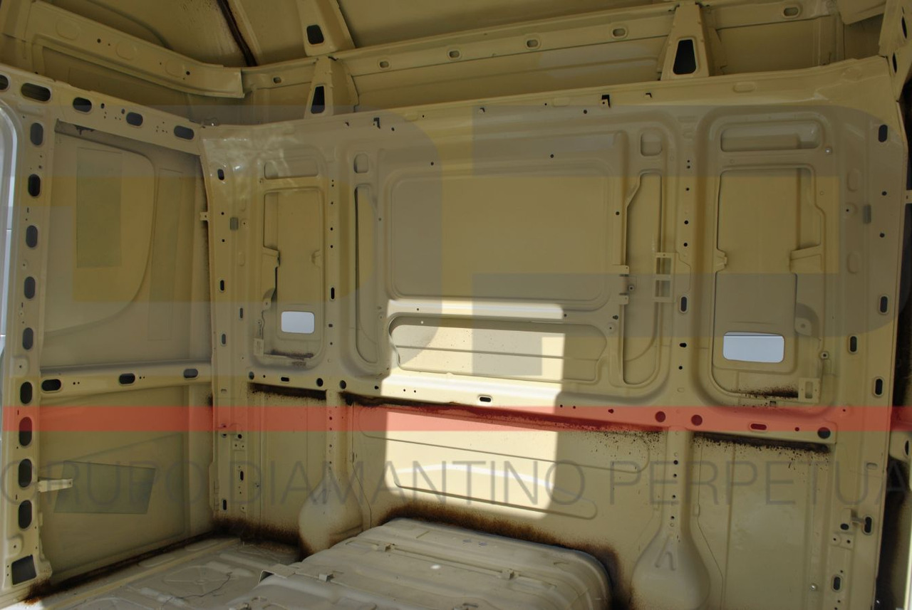 Kabina za Kamion Scania Cabine nua CR 19 Highline (porta peq.) PGRT: slika Kabina za Kamion Scania Cabine nua CR 19 Highline (porta peq.) PGRT