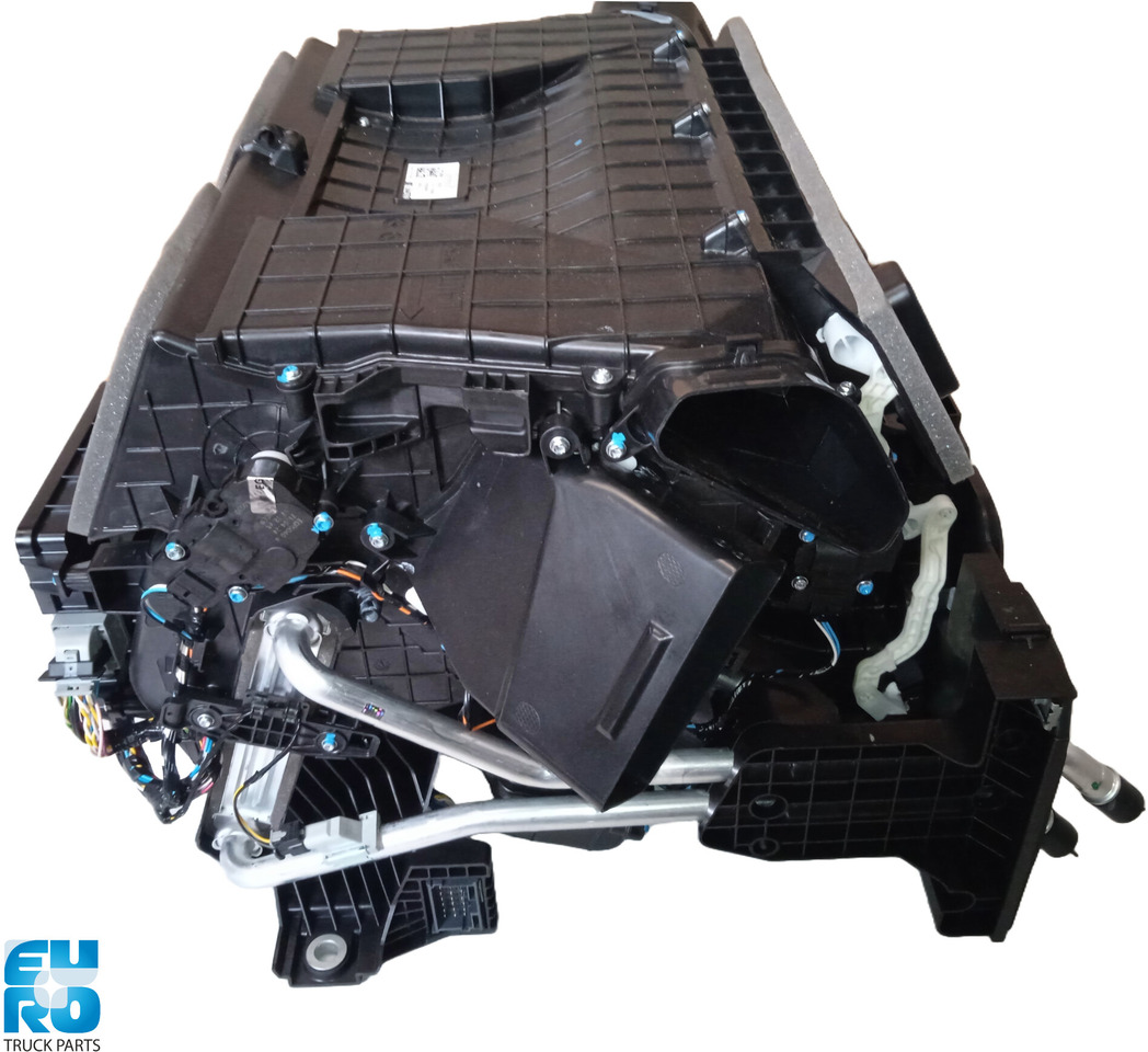 DAF XF 106 VERWARMING, CCC 2017- NIEUW 2302628 - Hladnjak za Kamion: slika DAF XF 106 VERWARMING, CCC 2017- NIEUW 2302628 - Hladnjak za Kamion DAF XF 106 VERWARMING, CCC 2017- NIEUW 2302628 - Hladnjak za Kamion: slika DAF XF 106 VERWARMING, CCC 2017- NIEUW 2302628 - Hladnjak za Kamion