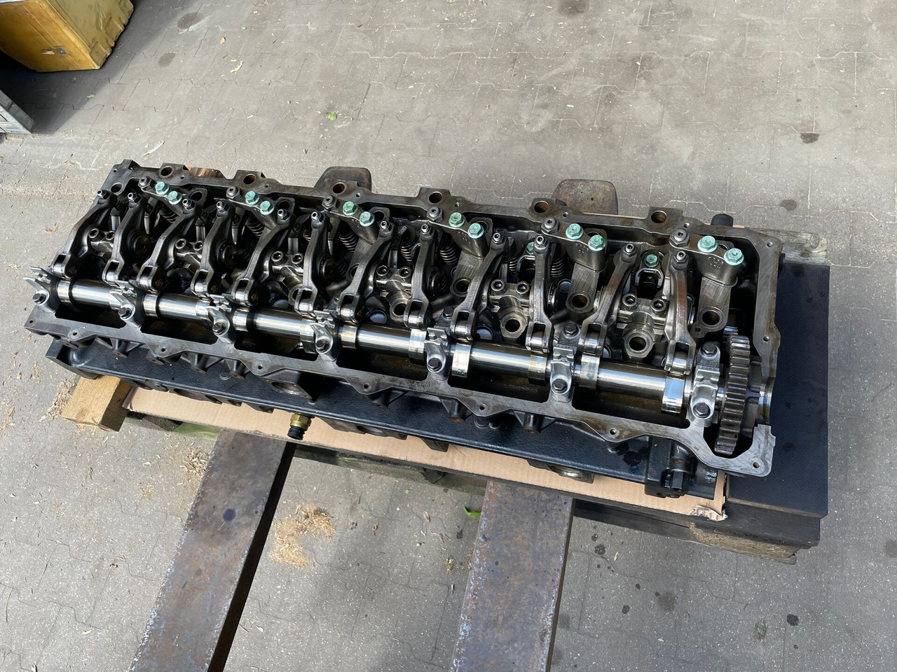 MAN CYLINDER HEAD D2676LF E 5-6 RECONDITIONED 51031006162REC - Glava cilindra za Kamion: slika MAN CYLINDER HEAD D2676LF E 5-6 RECONDITIONED 51031006162REC - Glava cilindra za Kamion MAN CYLINDER HEAD D2676LF E 5-6 RECONDITIONED 51031006162REC - Glava cilindra za Kamion: slika MAN CYLINDER HEAD D2676LF E 5-6 RECONDITIONED 51031006162REC - Glava cilindra za Kamion