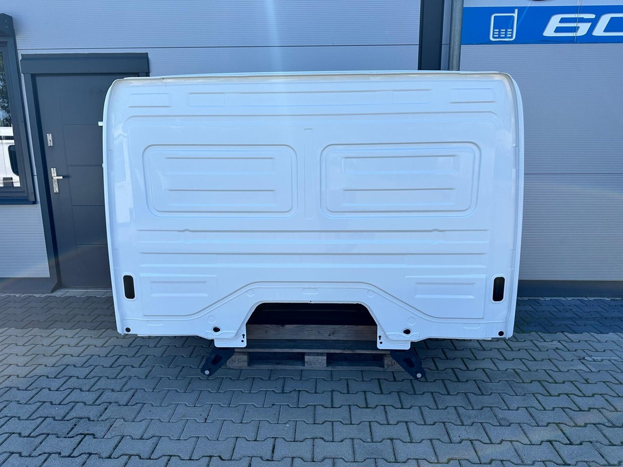 MB ATEGO CABINE EURO 6 TUNEL VOOR 6 CYL.MOTOR ALLEEN FRAME 000074B - Kabina za Kamion: slika MB ATEGO CABINE EURO 6 TUNEL VOOR 6 CYL.MOTOR ALLEEN FRAME 000074B - Kabina za Kamion MB ATEGO CABINE EURO 6 TUNEL VOOR 6 CYL.MOTOR ALLEEN FRAME 000074B - Kabina za Kamion: slika MB ATEGO CABINE EURO 6 TUNEL VOOR 6 CYL.MOTOR ALLEEN FRAME 000074B - Kabina za Kamion
